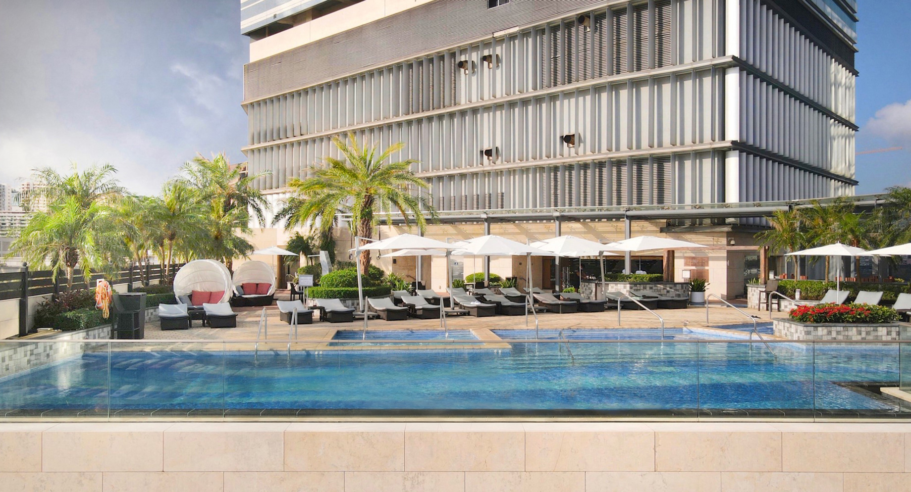 Mandarin Oriental, Macau Hotel - Macau, China - Outdoor Pool