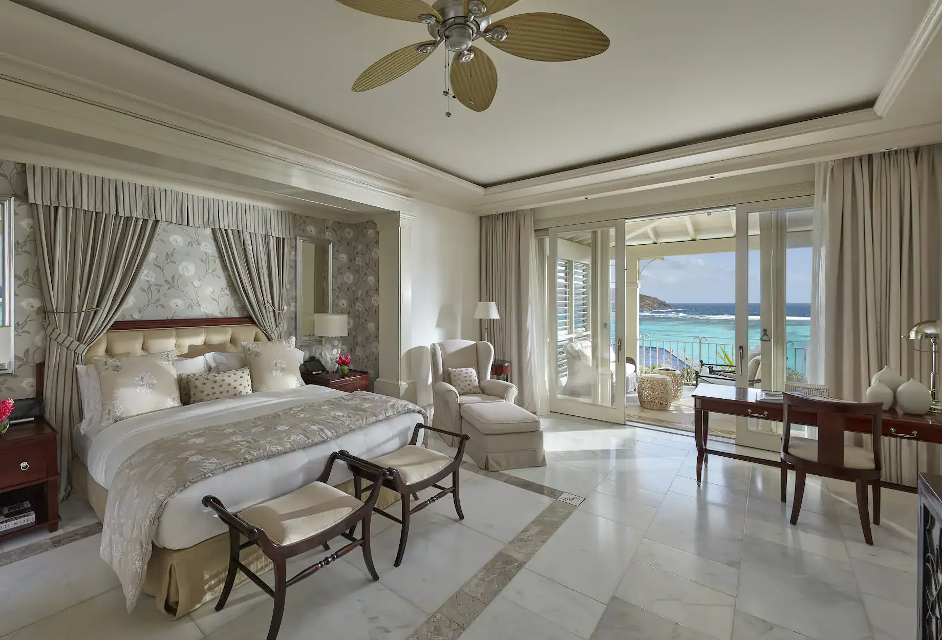 Mandarin Oriental, Canouan Island Resort - Saint Vincent and the Grenadines - Lagoon Villa Bedroom