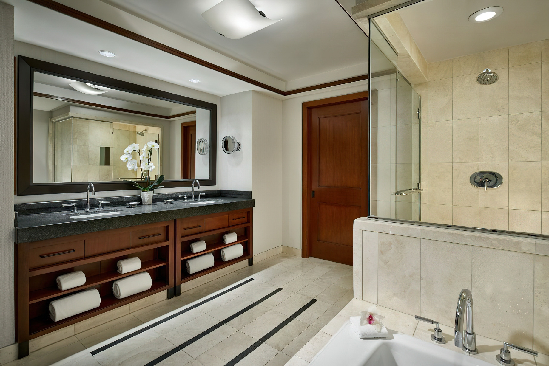 The Ritz-Carlton Georgetown, Washington, D.C. Hotel - Washington, D.C. USA - Premier Suite Bathroom