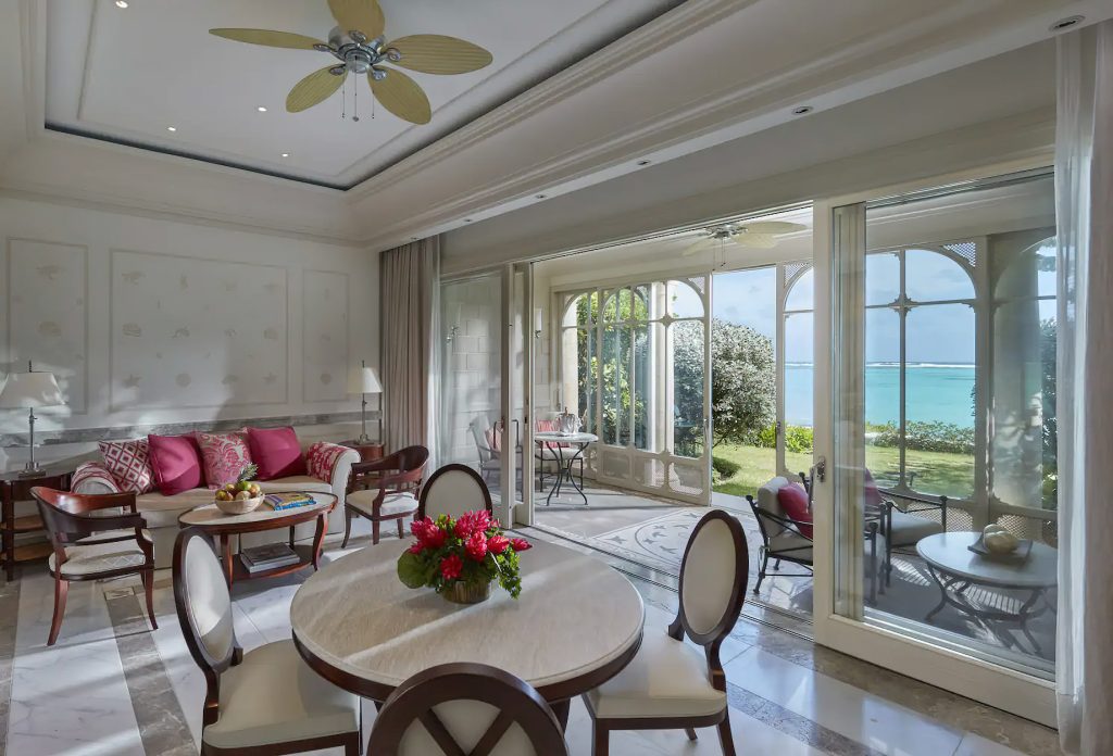 Mandarin Oriental, Canouan Island Resort - Saint Vincent and the Grenadines - One Bedroom Beachfront Suite Living Room