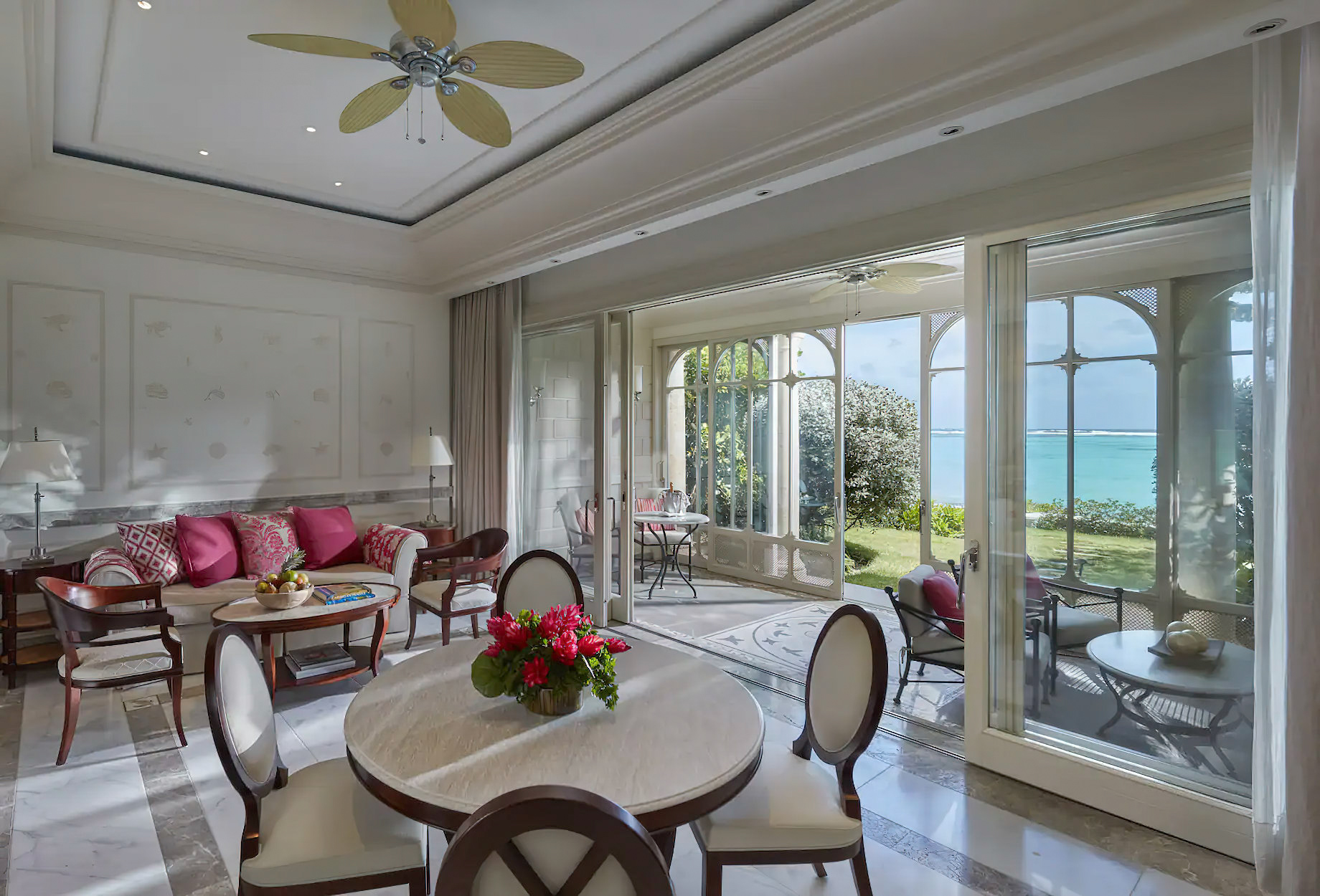 Mandarin Oriental, Canouan Island Resort – Saint Vincent and the Grenadines – One Bedroom Beachfront Suite Living Room