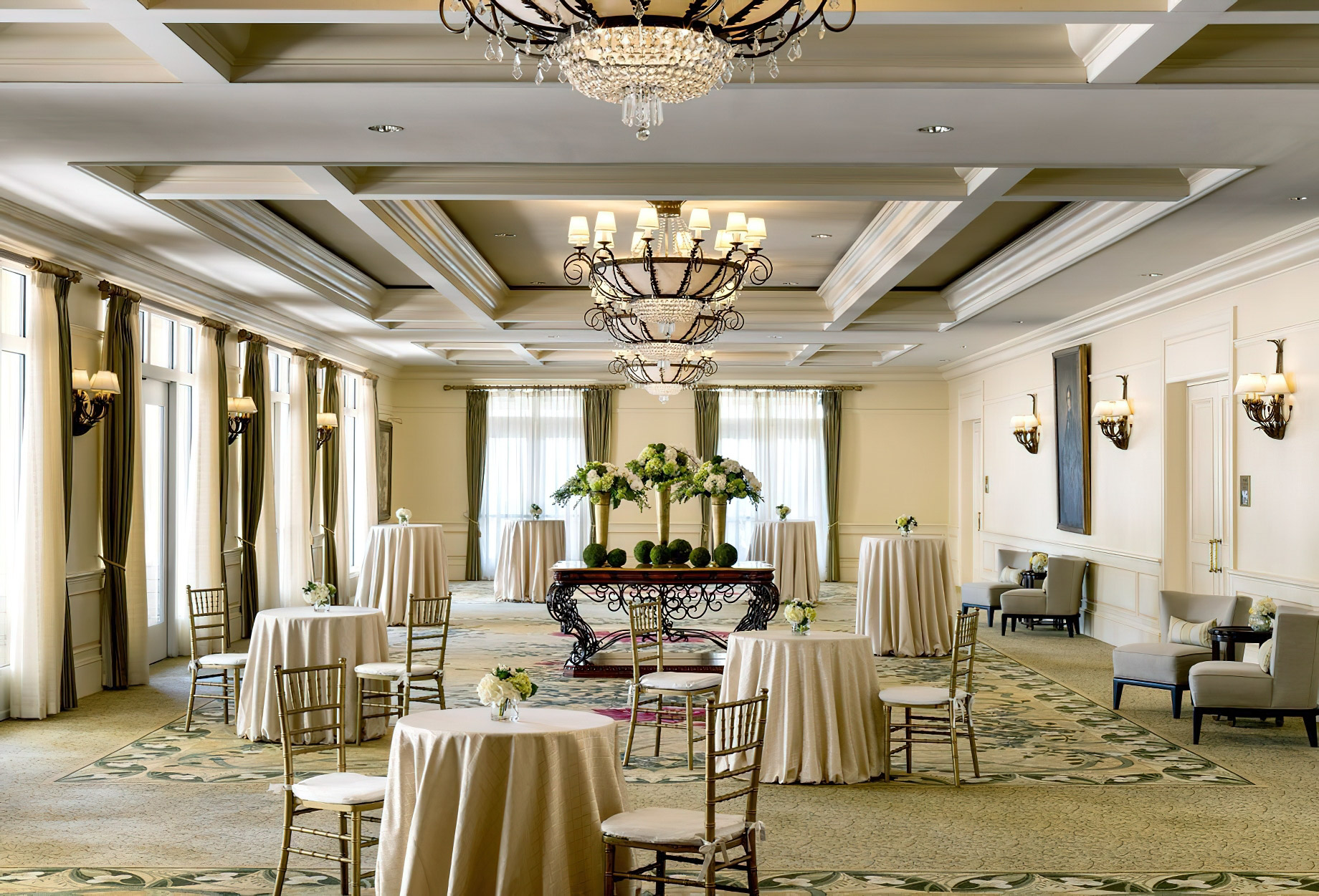 The Ritz-Carlton Golf Resort, Naples – Naples, FL, USA – Foyer