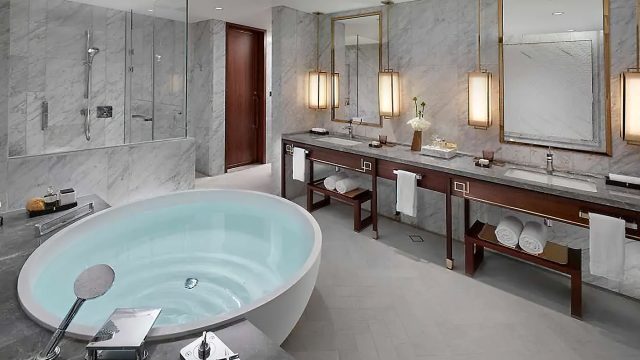 Mandarin Oriental Wangfujing, Beijing Hotel - Beijing, China - Oriental Suite Bathroom