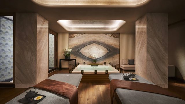 Mandarin Oriental Bosphorus, Istanbul Hotel - Istanbul, Turkey - Spa Treatment Room