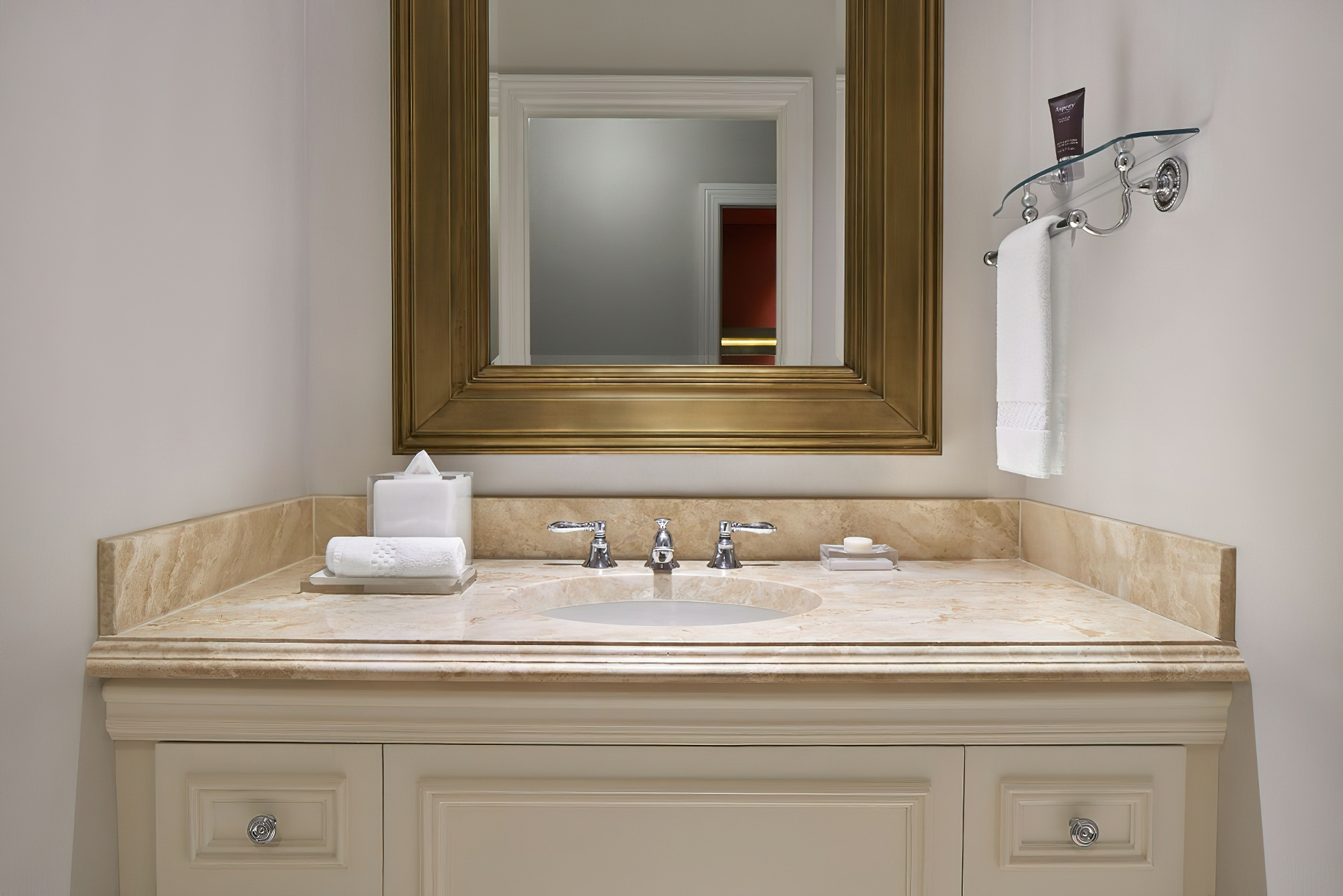 The Ritz-Carlton Washington, D.C. Hotel – Washington, D.C. USA – Executive Suite Bathroom Vanity