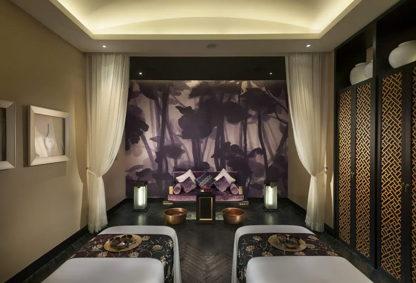 Mandarin Oriental, Guangzhou Hotel - Guangzhou, China - Spa Treatment Room