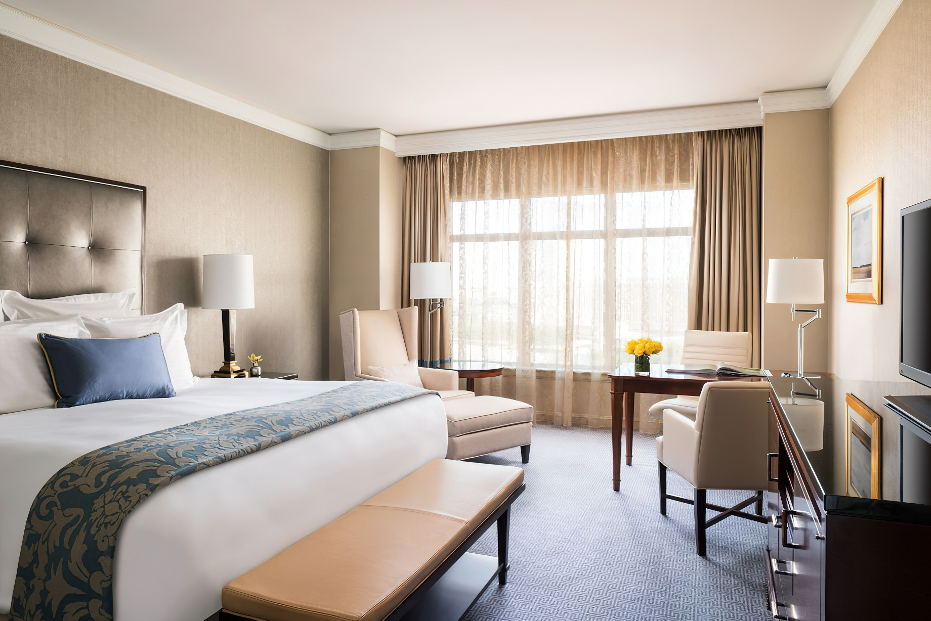 The Ritz-Carlton, Dallas Hotel – Dallas, TX, USA – Club Level Room