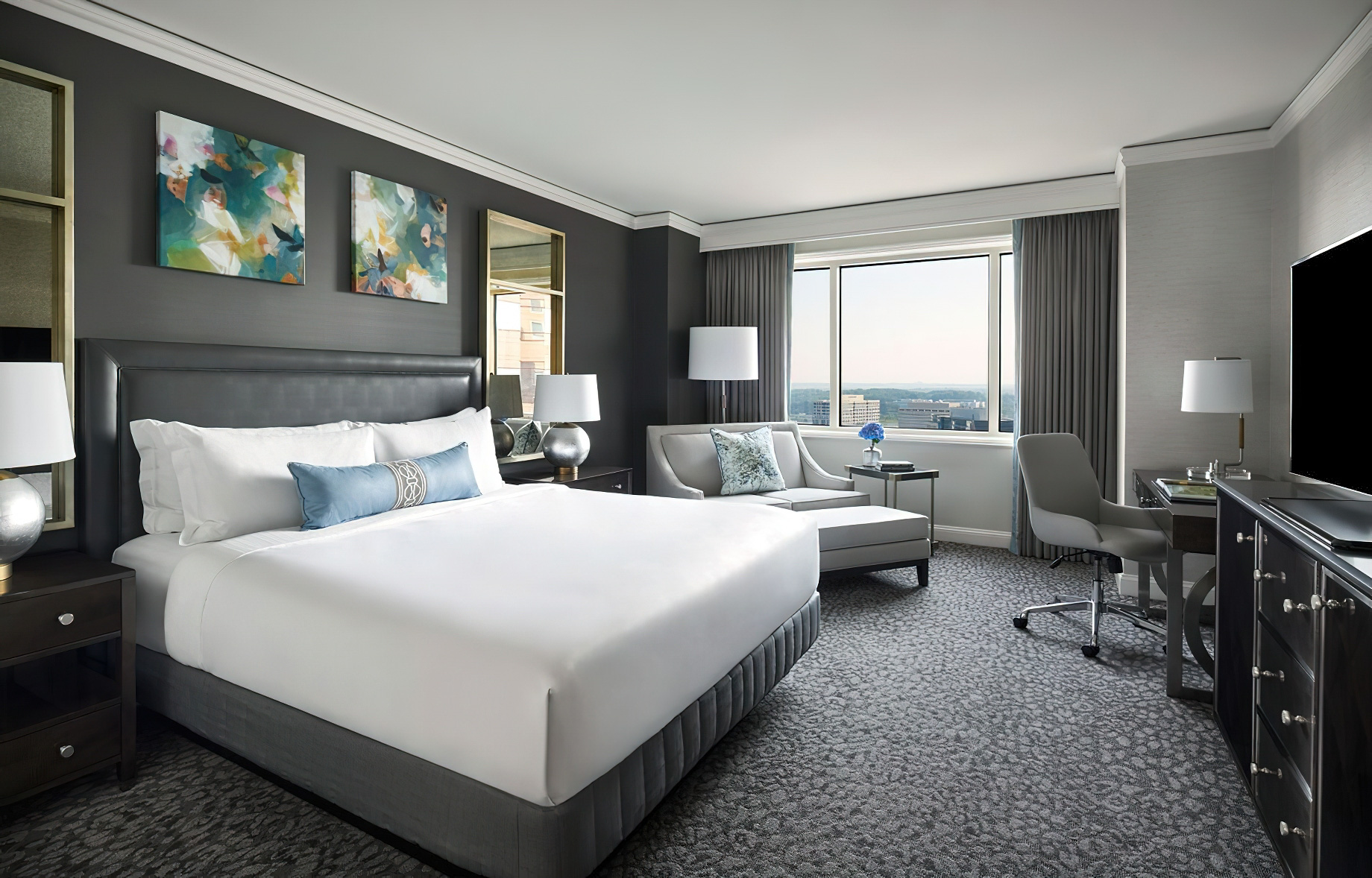 The Ritz-Carlton, Tysons Corner Hotel – McLean, VA, USA – Guest Room