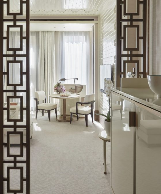 Mandarin Oriental, Doha Hotel - Doha, Qatar - Deluxe Room Sitting Area