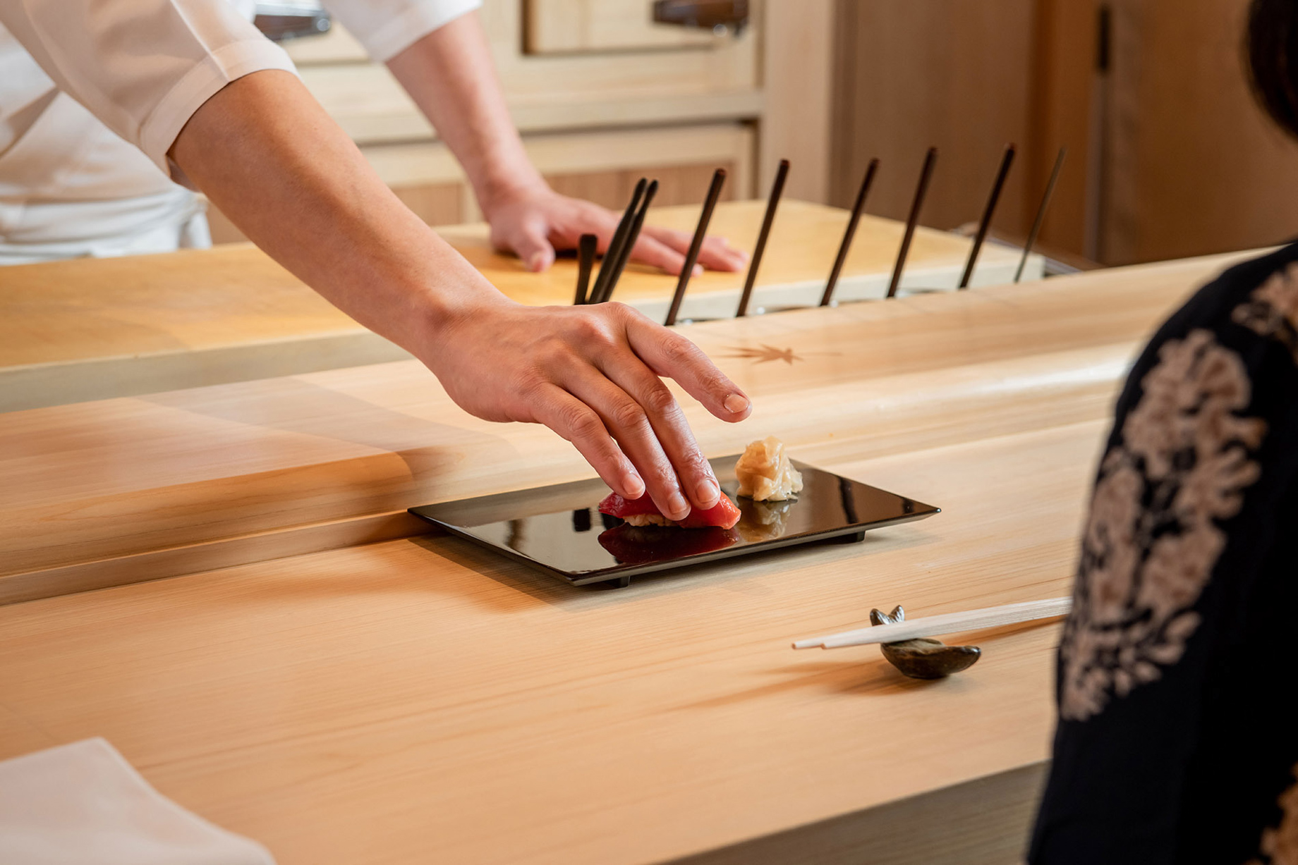 The Landmark Mandarin Oriental, Hong Kong Hotel – Hong Kong, China – Sushi Shikon Restaurant Dining