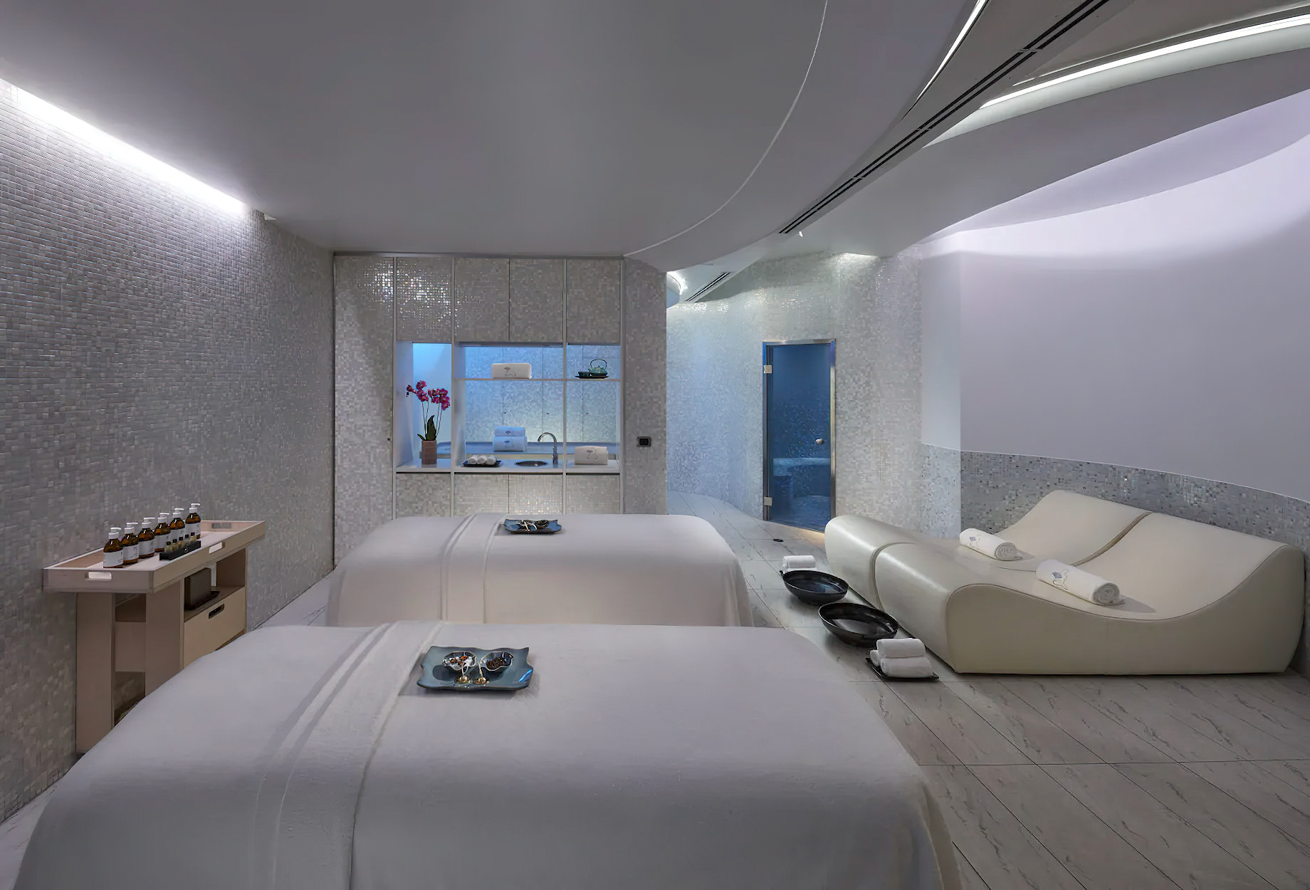 Mandarin Oriental, Lago di Como Hotel – Lake Como, Italy – Spa Treatment Room