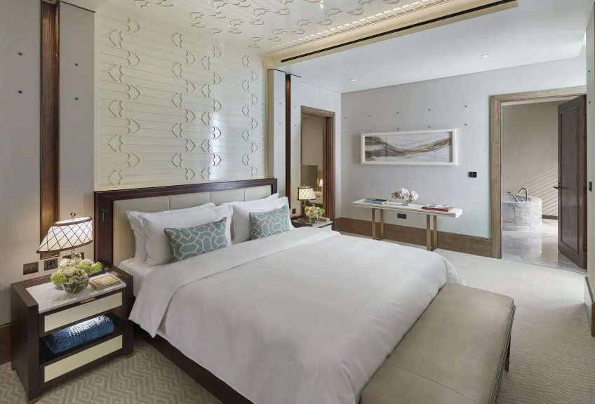 Mandarin Oriental, Doha Hotel - Doha, Qatar - Deluxe Suite Bedroom