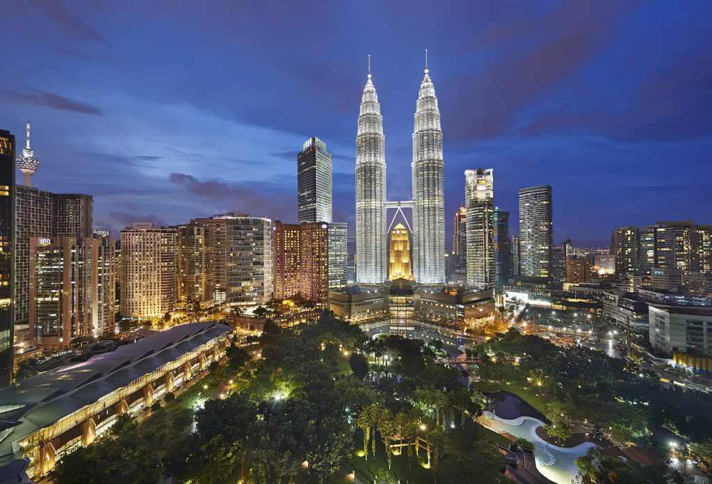Mandarin Oriental, Kuala Lumpur Hotel - Kuala Lumpur, Indonesia - Twin Tower Aerial View Night