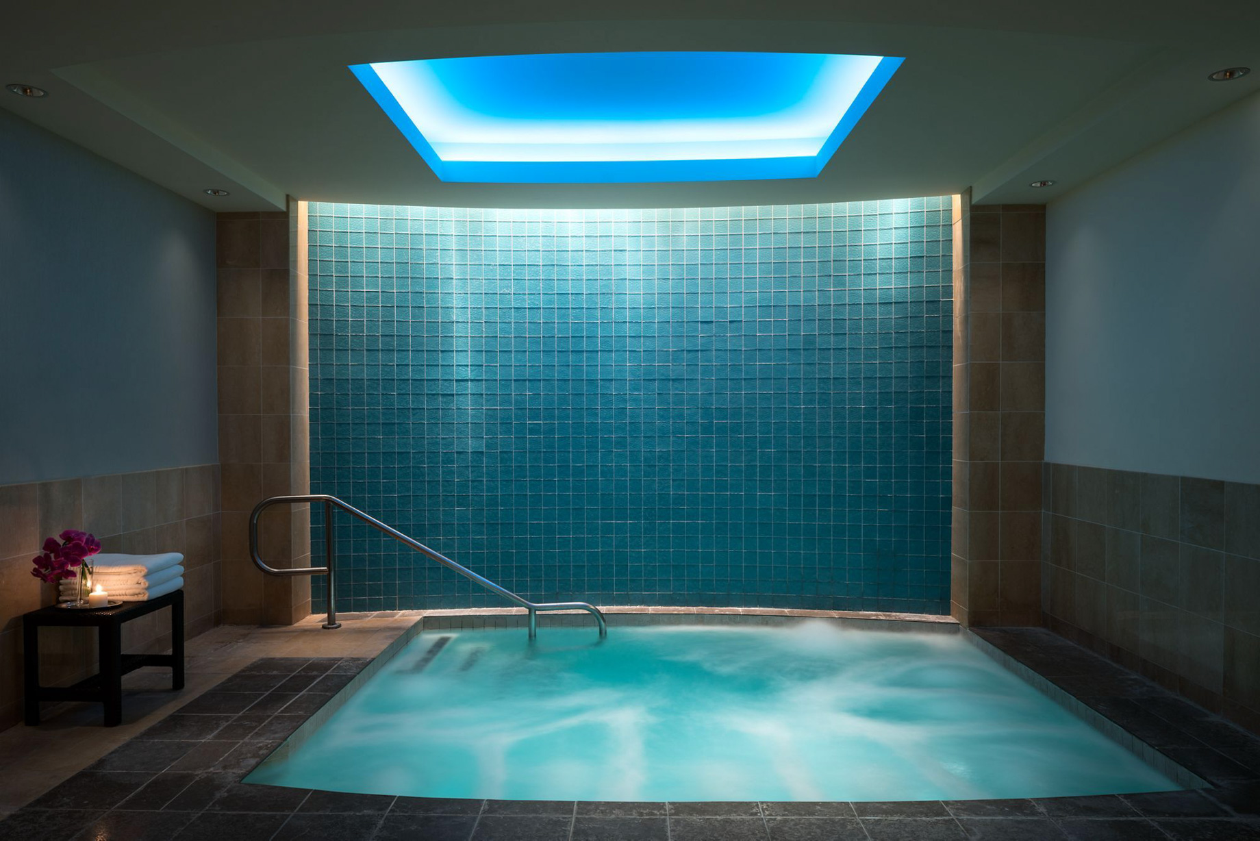 The Ritz-Carlton, Dallas Hotel – Dallas, TX, USA – Spa Whirlpool