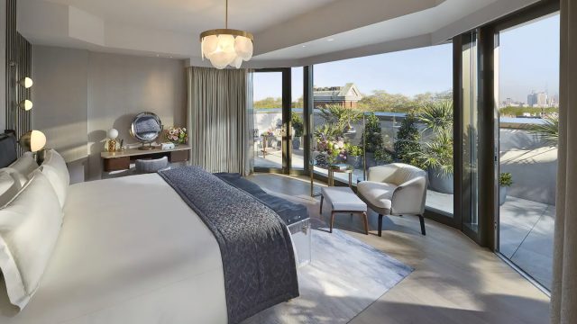 Mandarin Oriental Hyde Park, London Hotel - London, United Kingdom - Mandarin Penthouse Bedroom