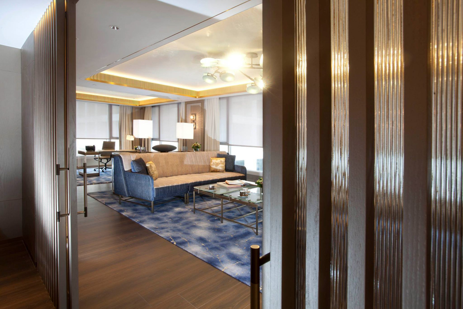 The Landmark Mandarin Oriental, Hong Kong Hotel – Hong Kong, China – Guest Room