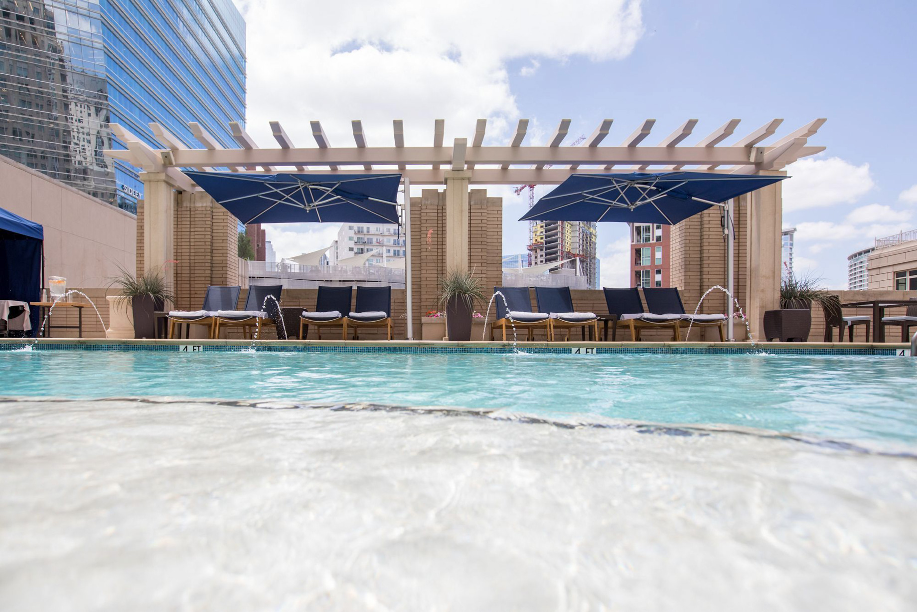 The Ritz-Carlton, Dallas Hotel - Dallas, TX, USA - Rooftop Pool