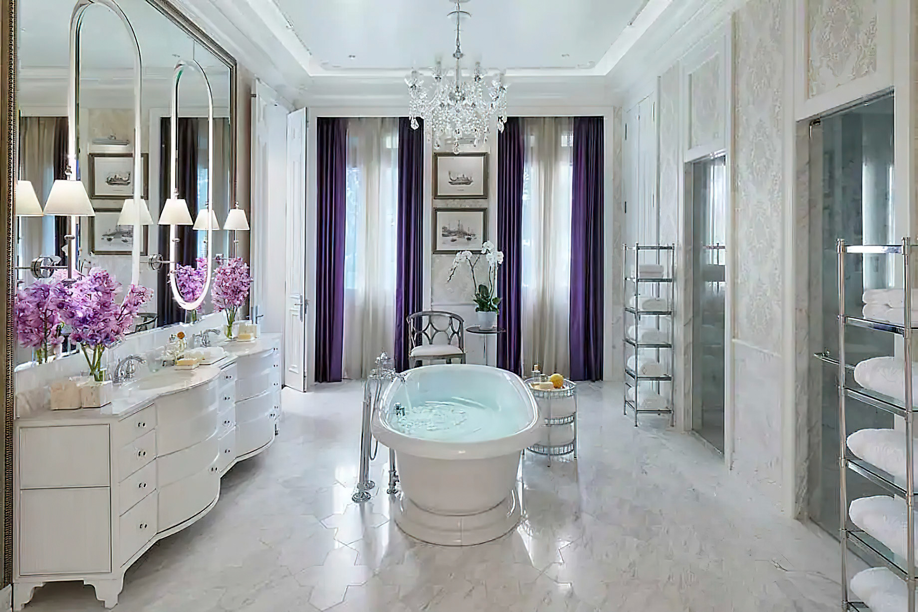 Mandarin Oriental, Bangkok Hotel – Bangkok, Thailand – Royal Suite Bathroom