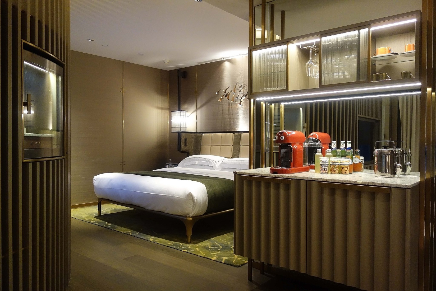 The Landmark Mandarin Oriental, Hong Kong Hotel – Hong Kong, China – L450 Superior Room