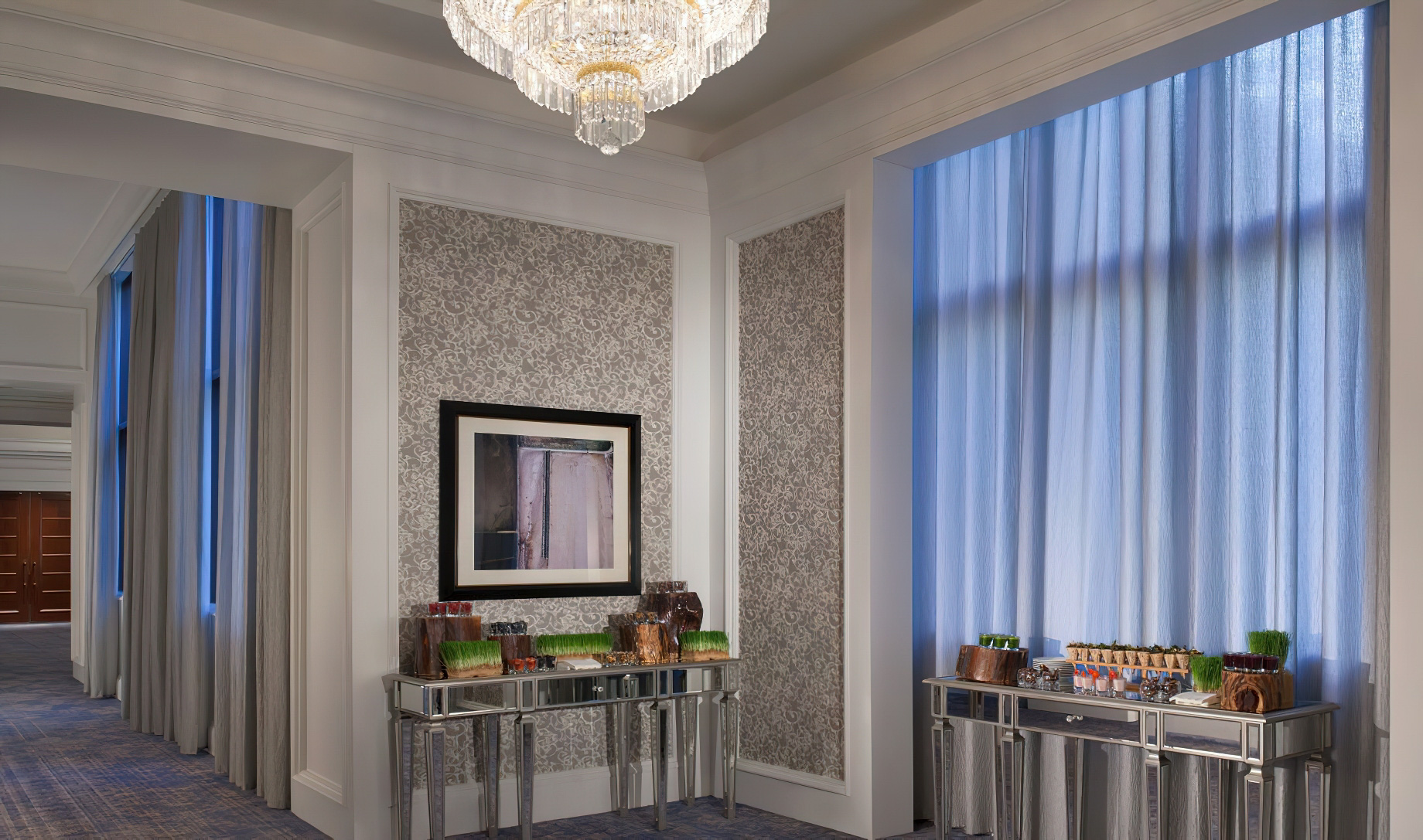 The Ritz-Carlton, Dallas Hotel - Dallas, TX, USA - Pre Function Area