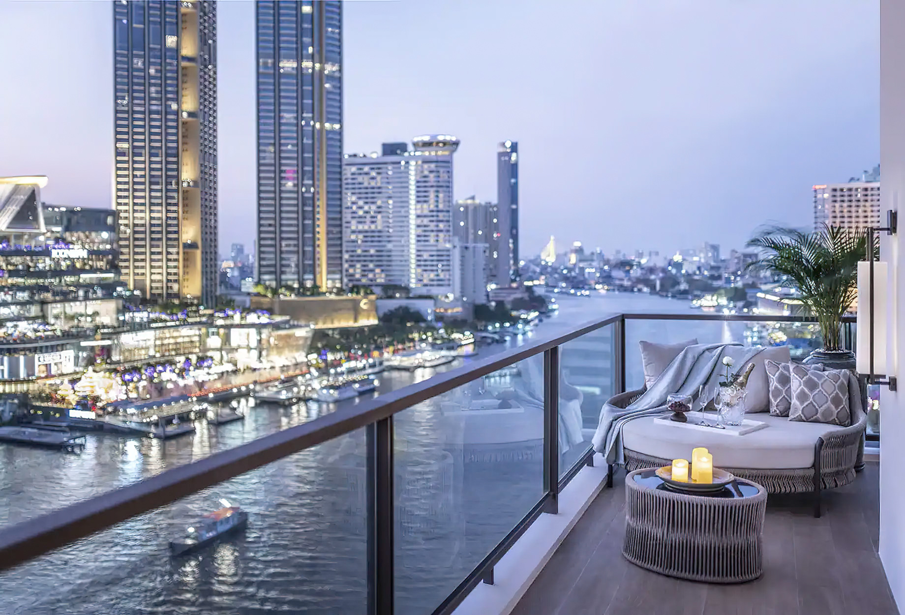 Mandarin Oriental, Bangkok Hotel – Bangkok, Thailand – Oriental Two Bedroom Suite Balcony