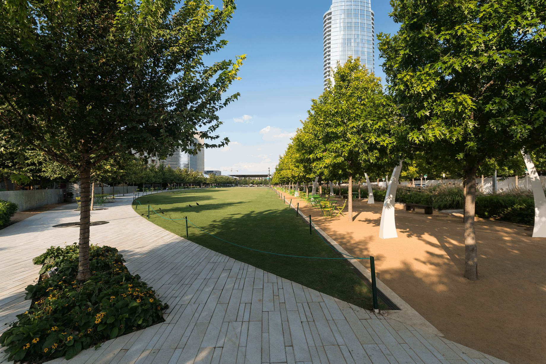 The Ritz-Carlton, Dallas Hotel - Dallas, TX, USA - Attractions