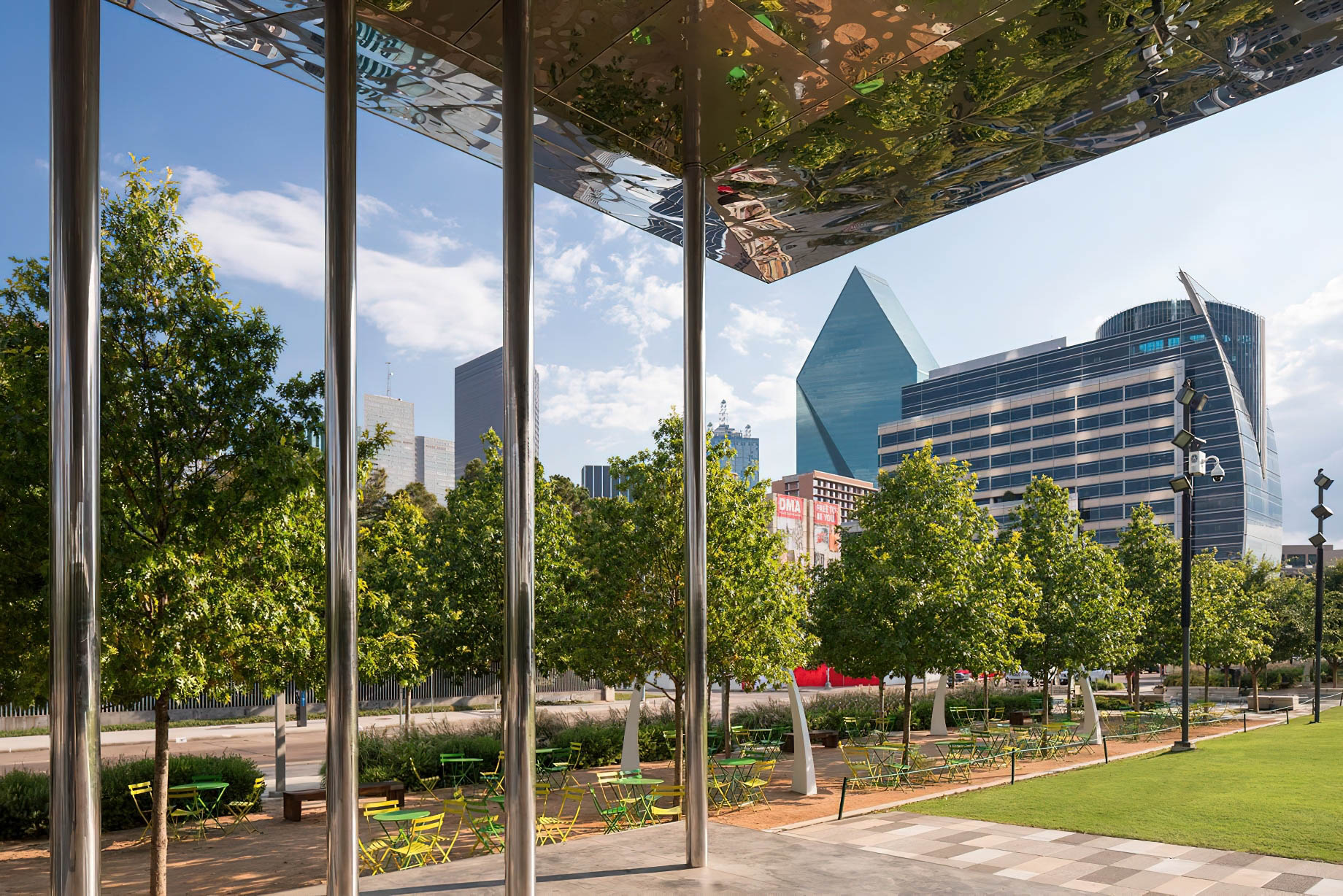 The Ritz-Carlton, Dallas Hotel - Dallas, TX, USA - Attractions