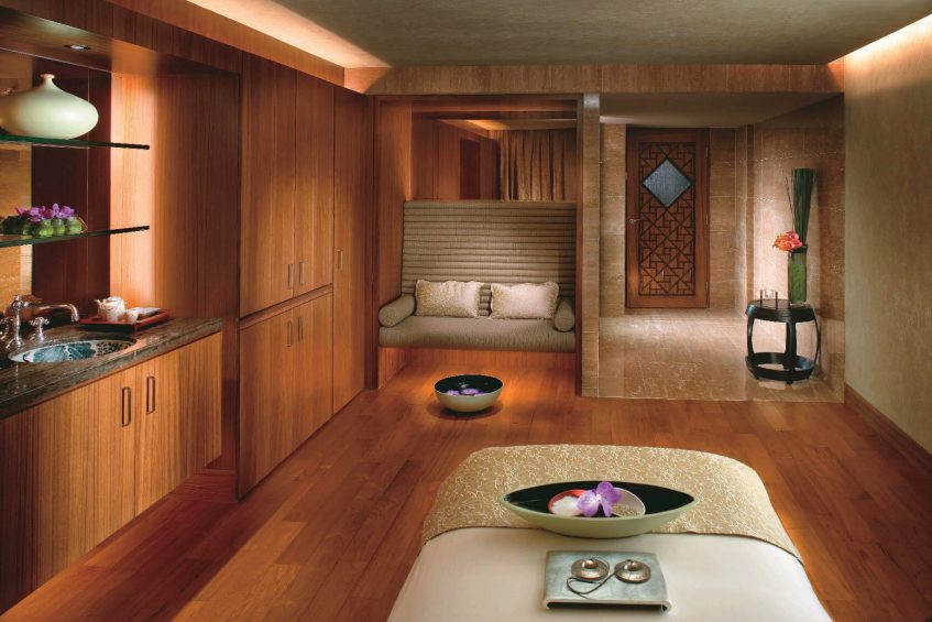 Mandarin Oriental, Hong Kong Hotel - Hong Kong, China - Spa Treatment Room