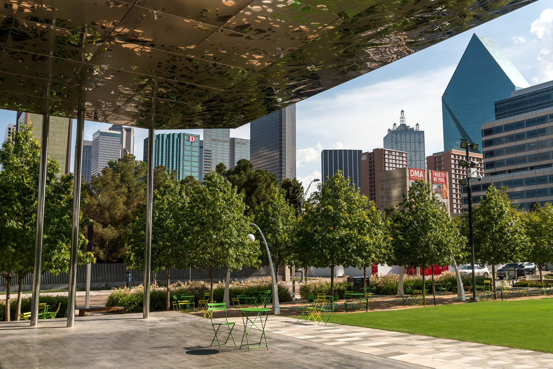 The Ritz-Carlton, Dallas Hotel - Dallas, TX, USA - Attractions