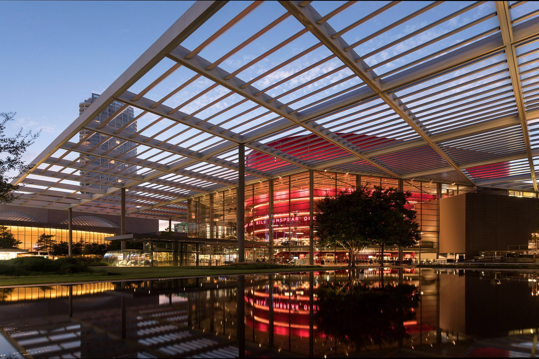 The Ritz-Carlton, Dallas Hotel – Dallas, TX, USA – Attractions