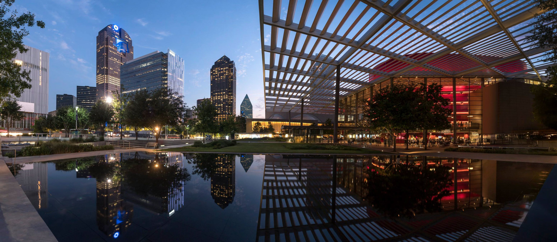 The Ritz-Carlton, Dallas Hotel - Dallas, TX, USA - Dallas Arts District