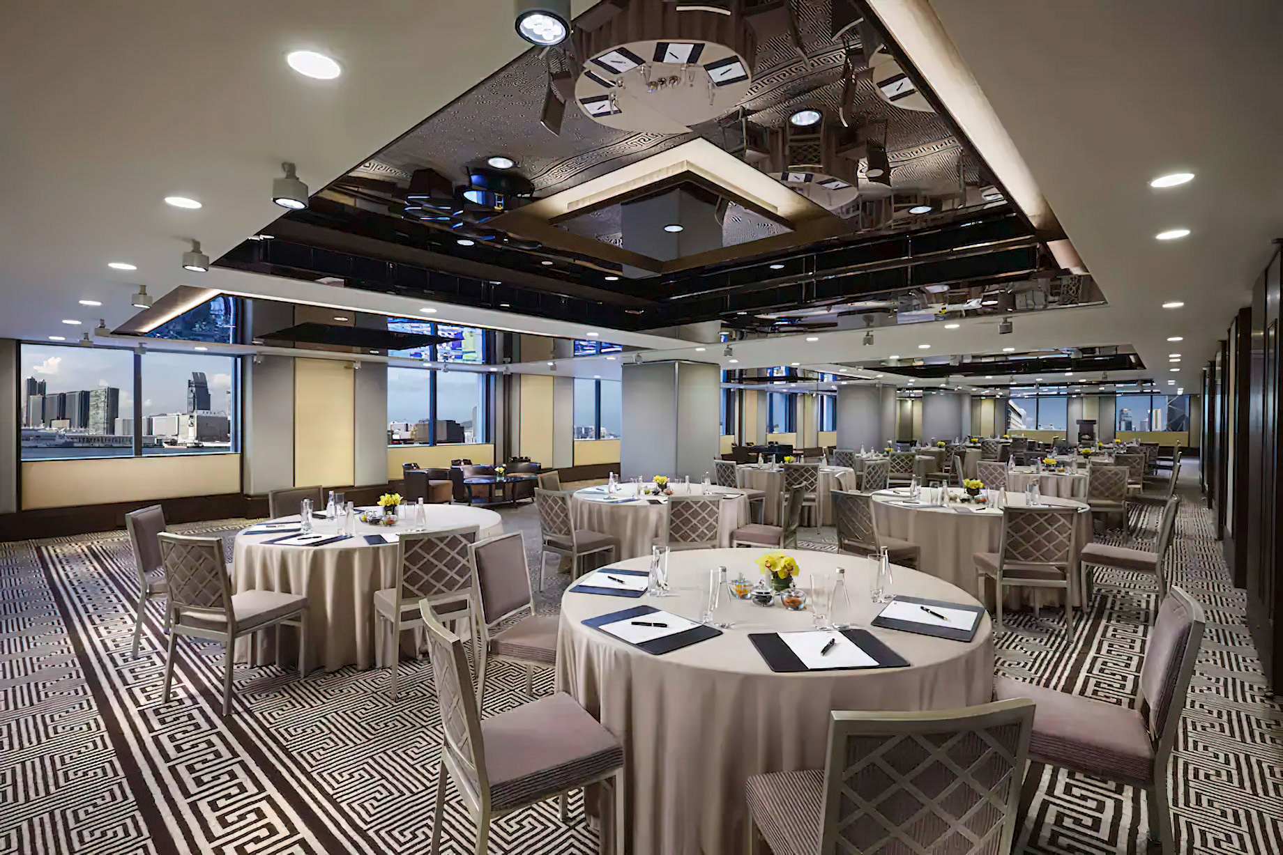 Mandarin Oriental, Hong Kong Hotel – Hong Kong, China – Meeting Room