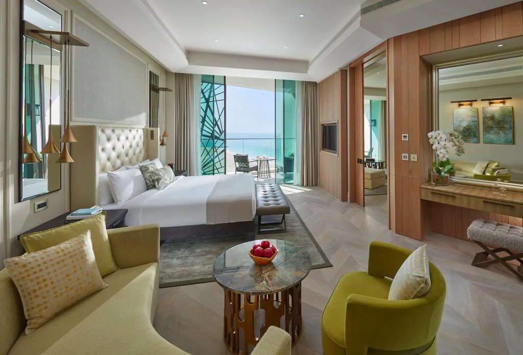 Mandarin Oriental Jumeira, Dubai Resort - Jumeirah, Dubai, UAE - Suite Sea View Bedroom