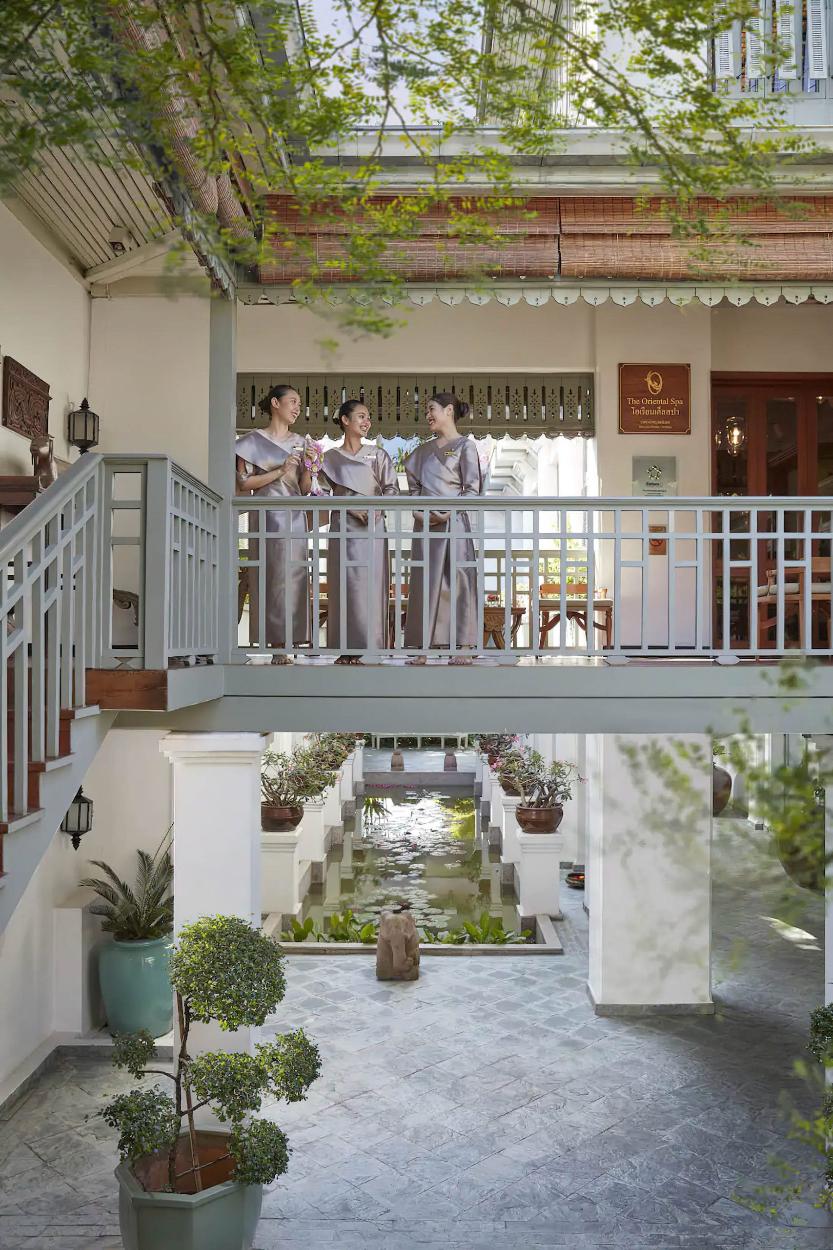 Mandarin Oriental, Bangkok Hotel – Bangkok, Thailand – Spa Hosts