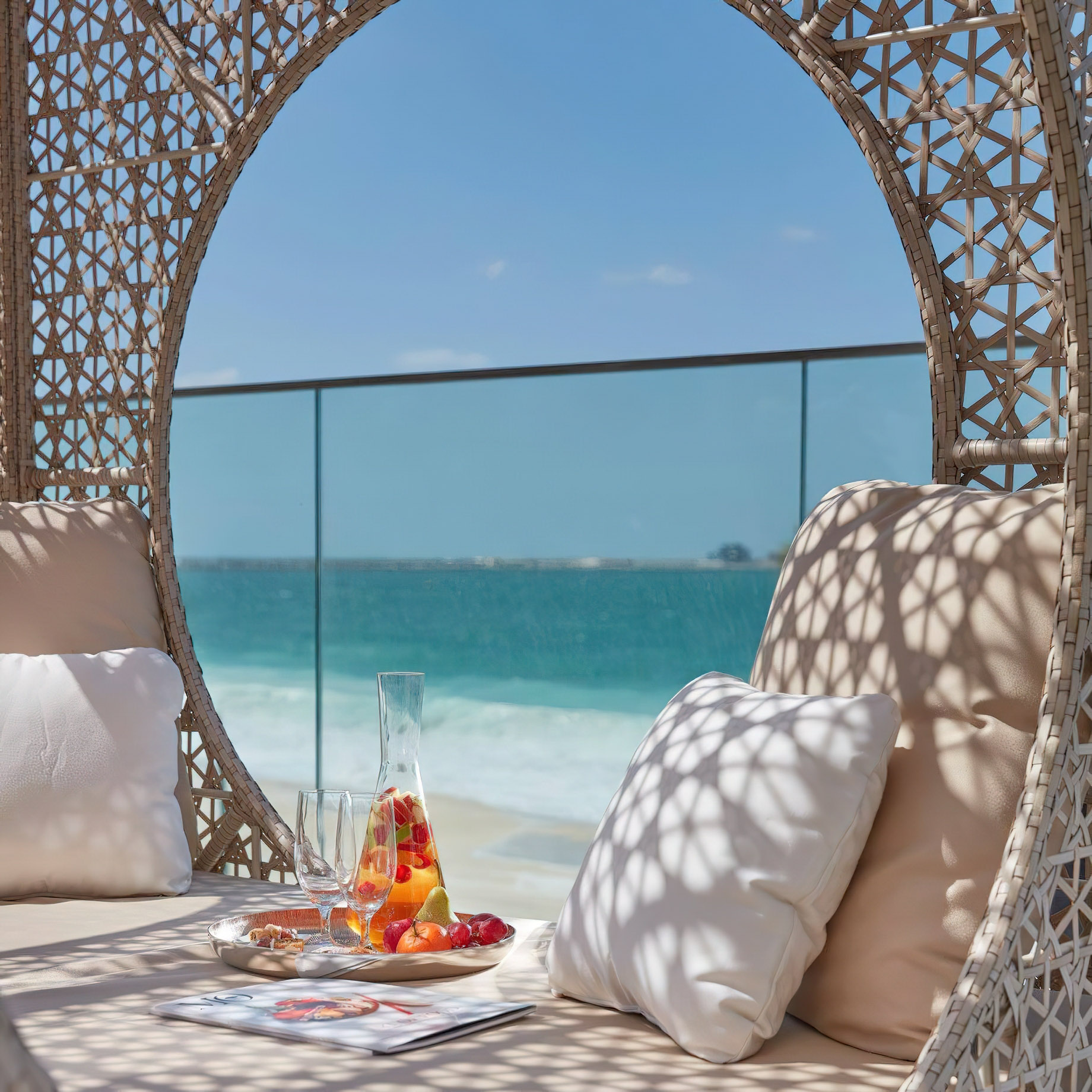 Mandarin Oriental Jumeira, Dubai Resort - Jumeirah, Dubai, UAE - Spa Beach View Daybed