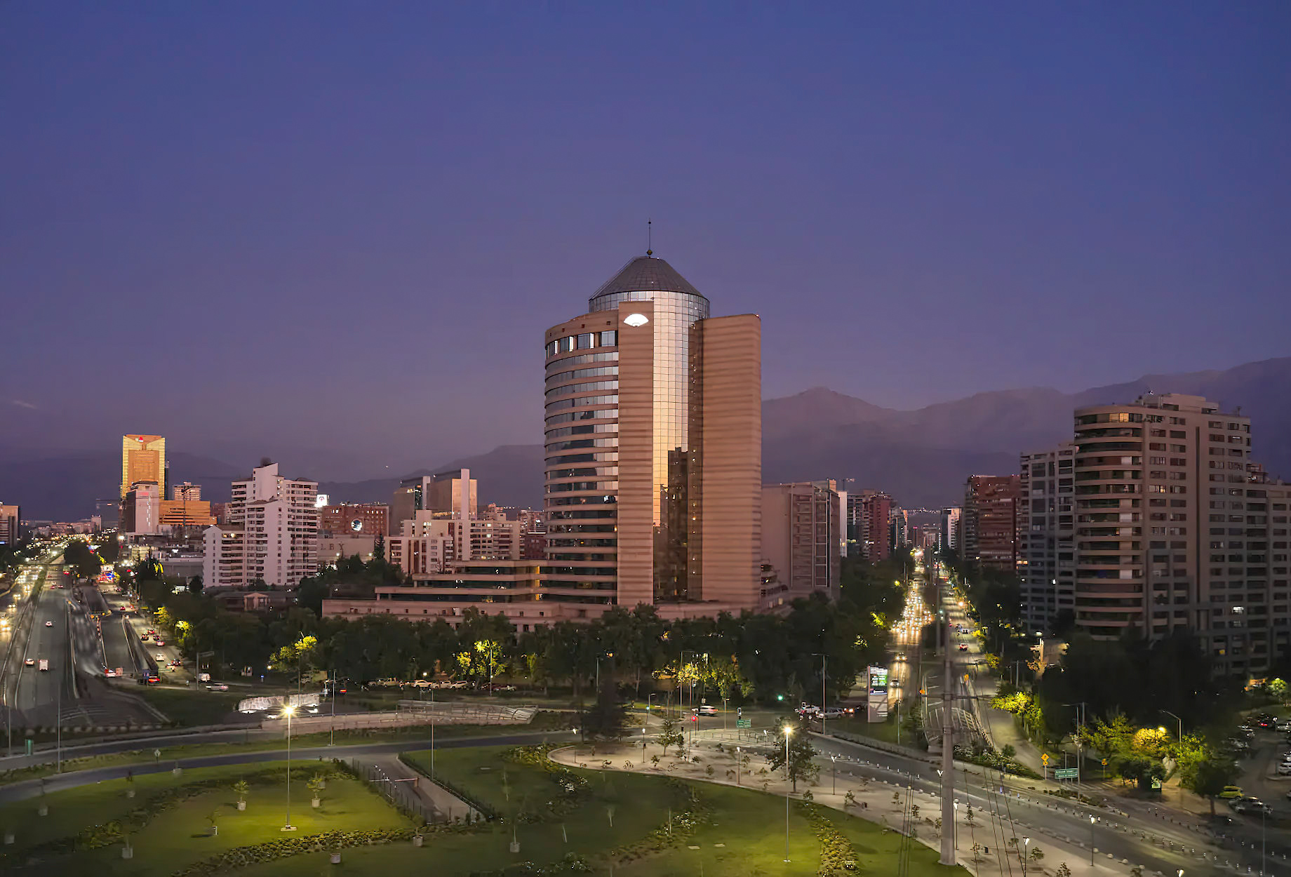 Mandarin Oriental, Santiago Hotel - Santiago, Chile - Exterior