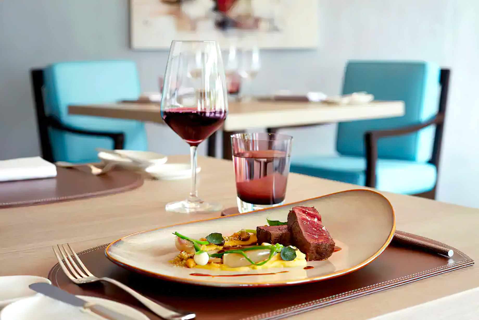 Mandarin Oriental, Singapore Hotel – Singapore – Dolce Vita Restaurant Dining