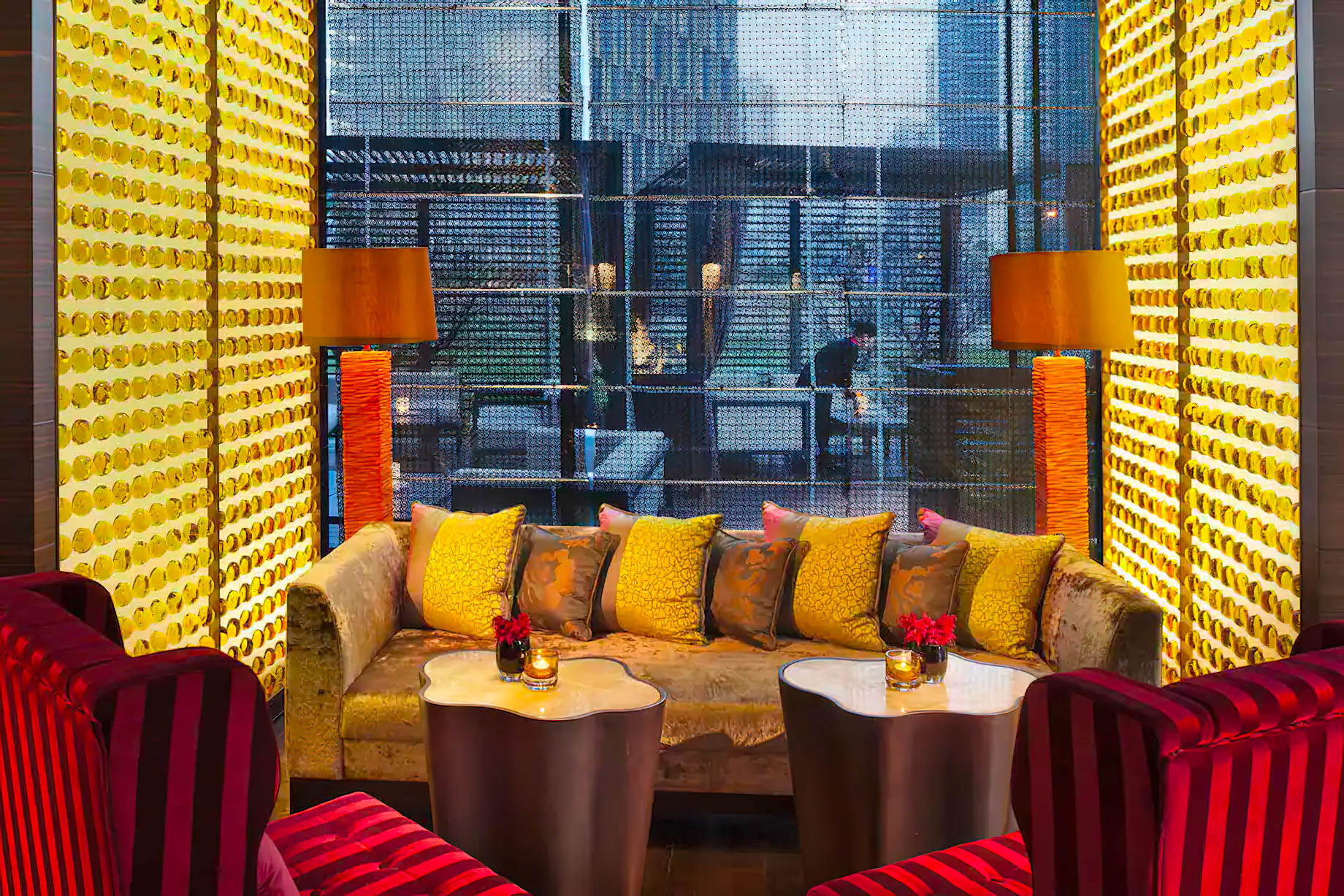 Mandarin Oriental Pudong, Shanghai Hotel – Shanghai, China – Qi Bar Dining