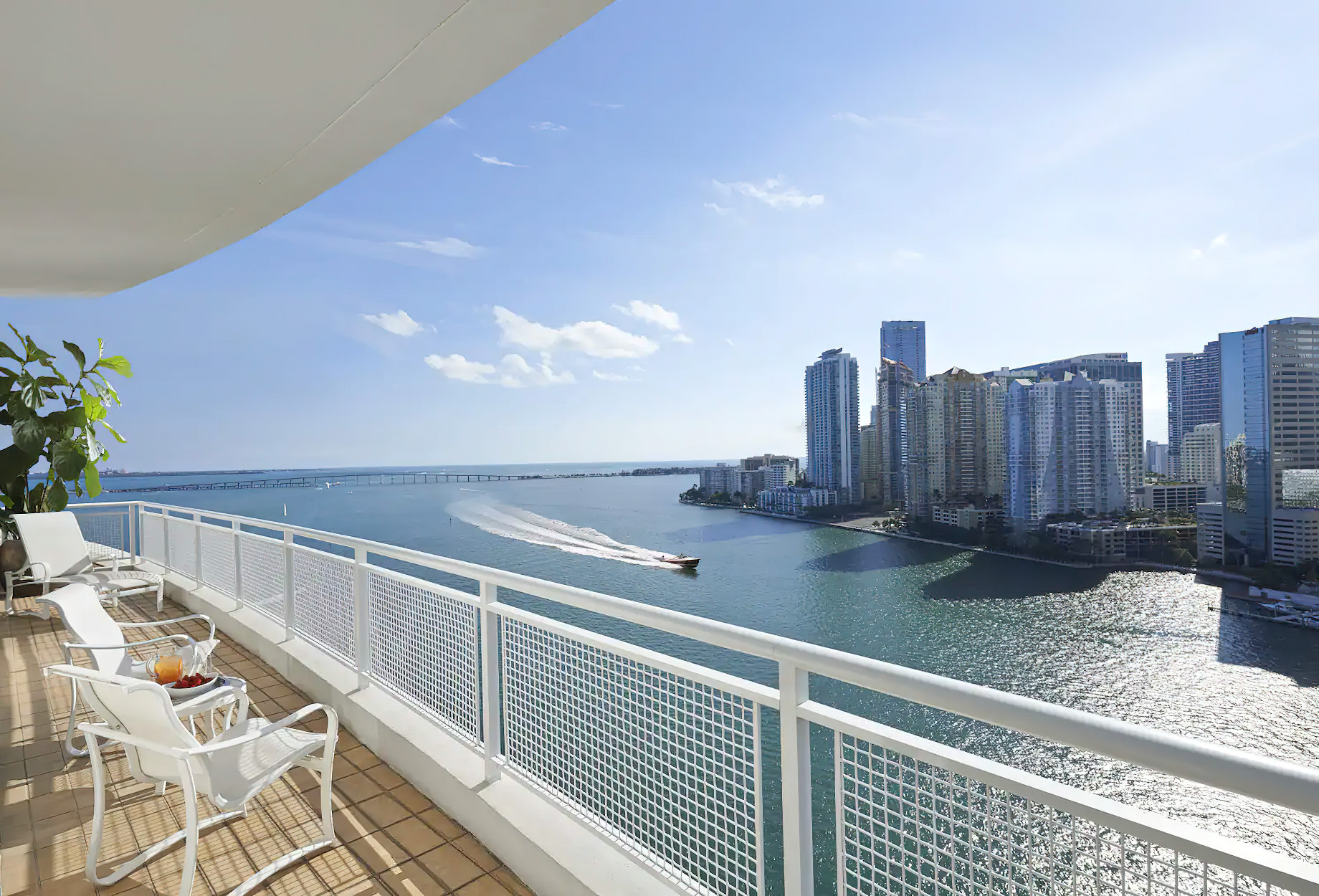 Mandarin Oriental, Miami Hotel – Miami, FL, USA – Mandarin Presidential Suite View