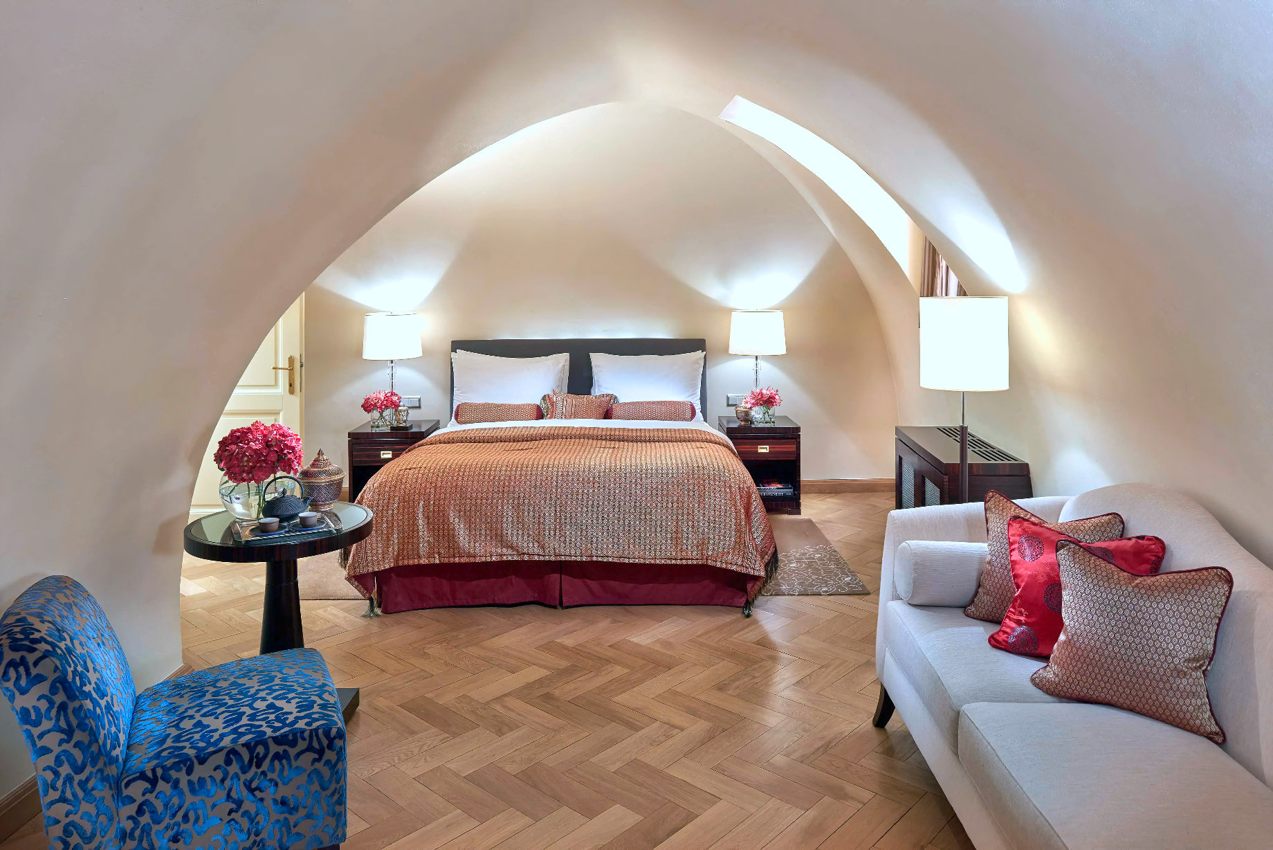 Mandarin Oriental, Prague Hotel – Prague, Czech Republic – Oriental Suite Bedroom