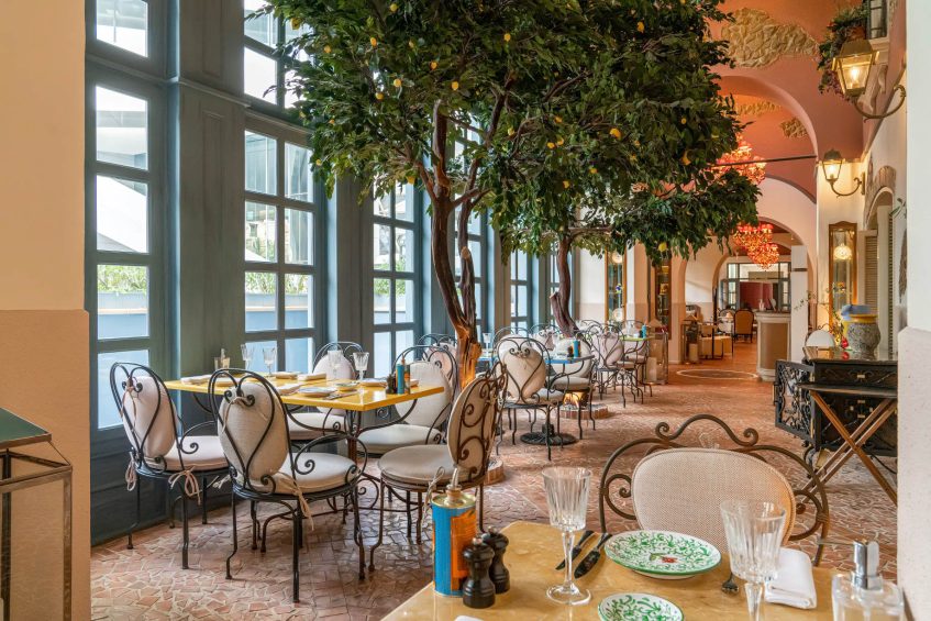 Al Faisaliah Hotel - Riyadh, Saudi Arabia - Mamo Michelangelo Restaurant