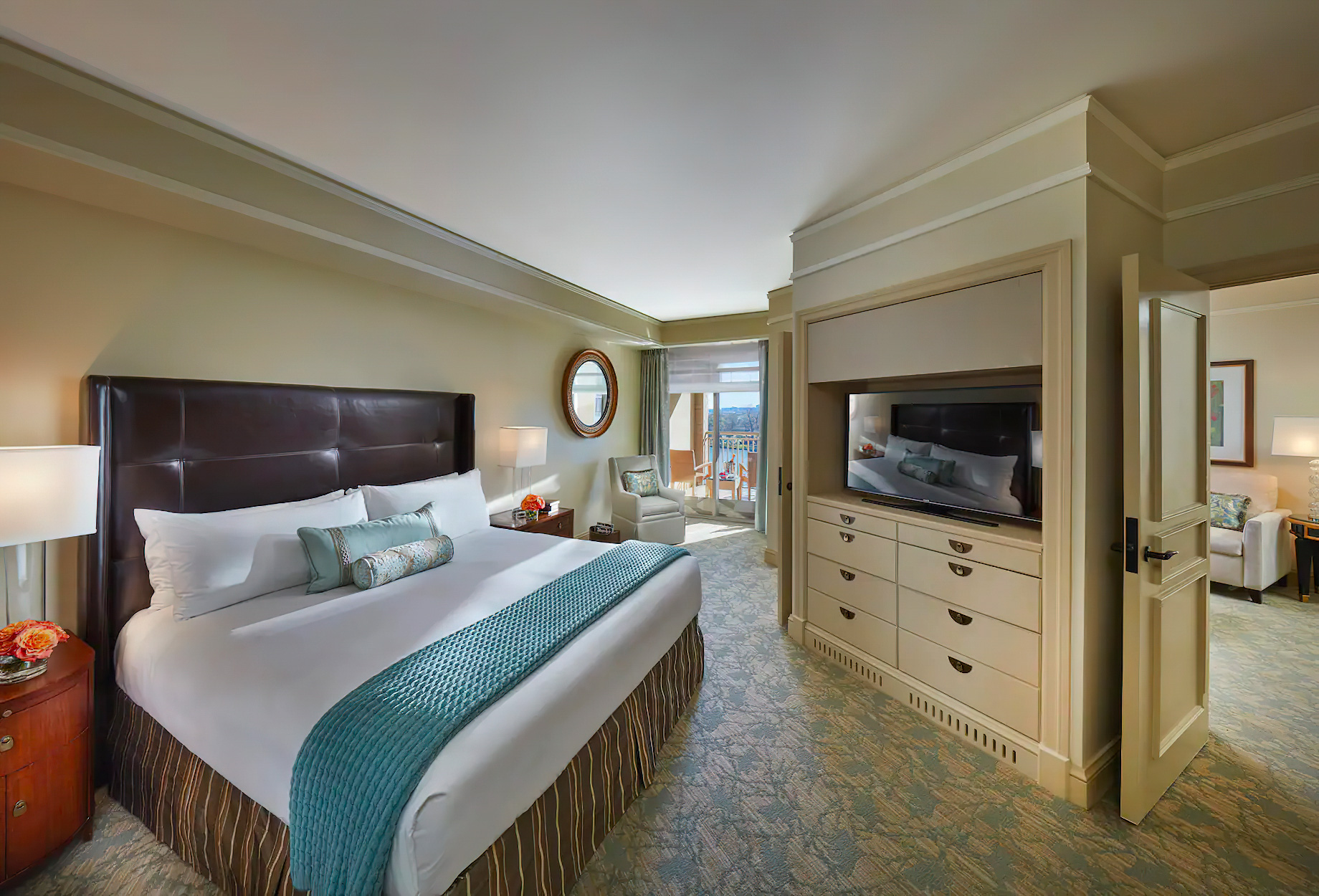 Mandarin Oriental, Washington D.C. Hotel – Washington DC, USA – Deluxe Balcony One Bedroom Suite Bedroom