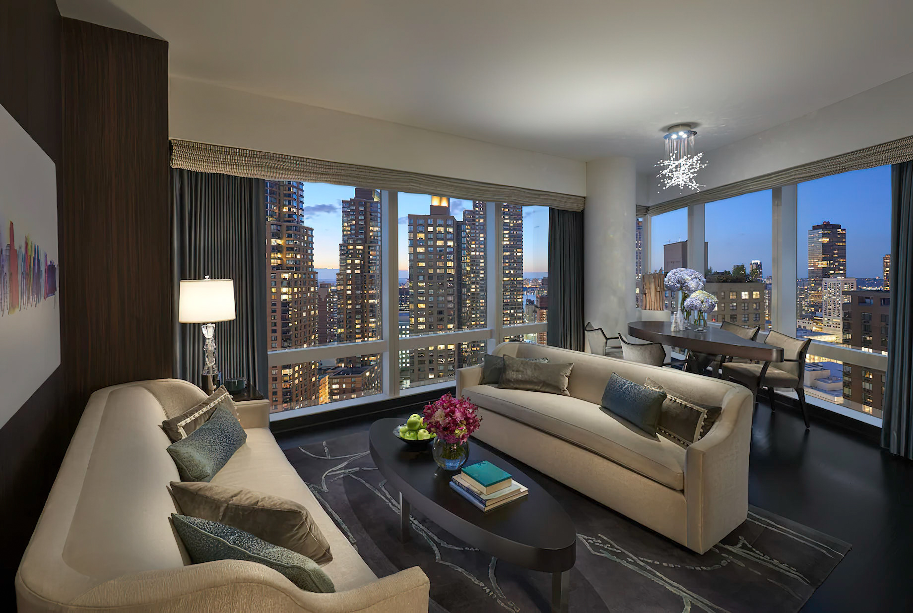 Mandarin Oriental, New York Hotel – New York, NY, USA – Hudson River View Suite Living Room