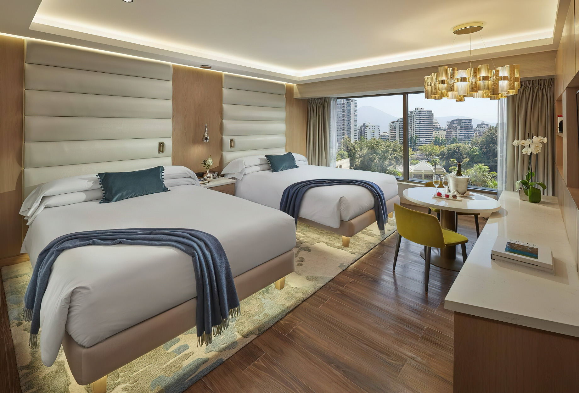 Mandarin Oriental, Santiago Hotel – Santiago, Chile – Guest Suite Bedroom Double