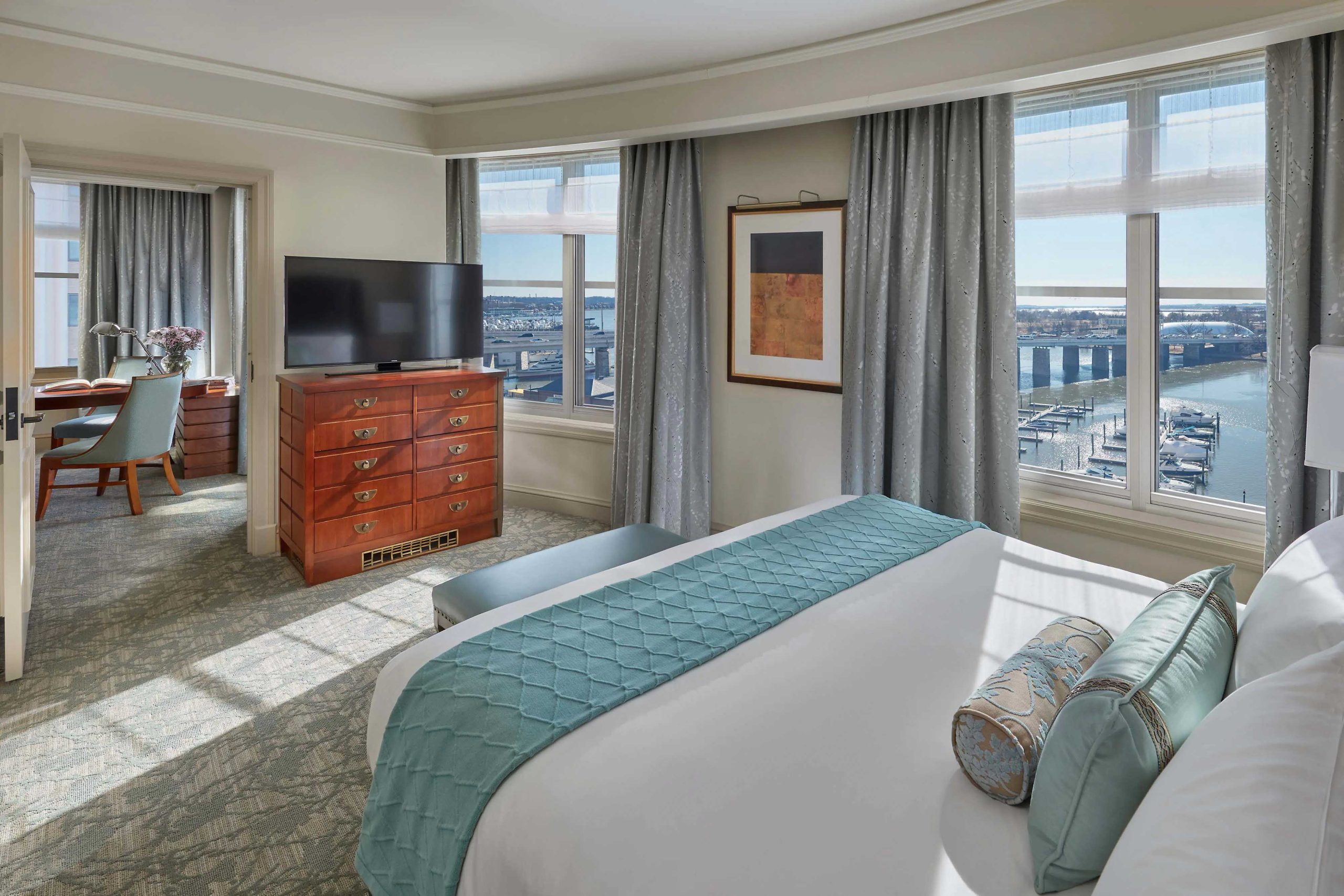 Mandarin Oriental, Washington D.C. Hotel – Washington DC, USA – Marina View One Bedroom Suite