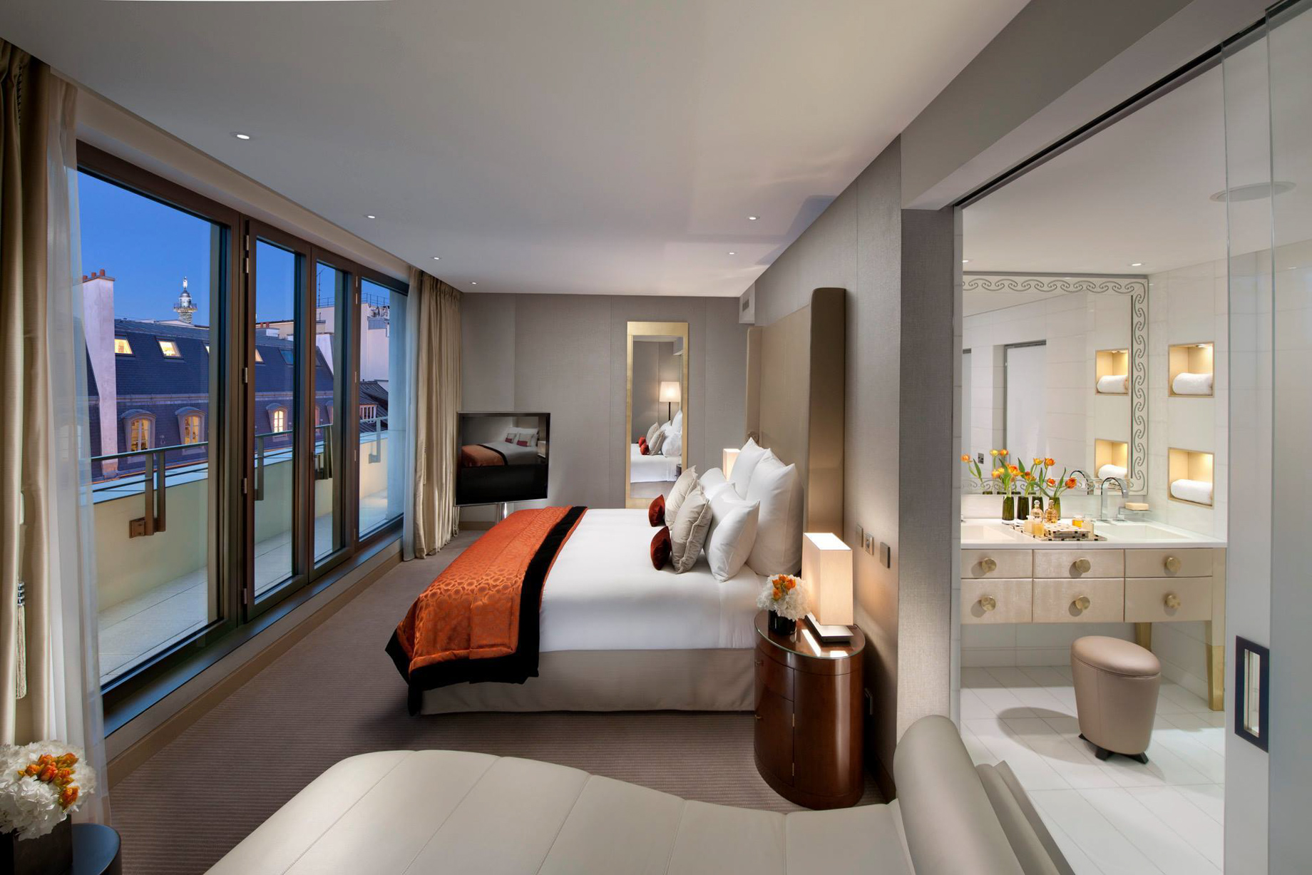 033 – Mandarin Oriental, Paris Hotel – Paris, France – Guest Bedroom