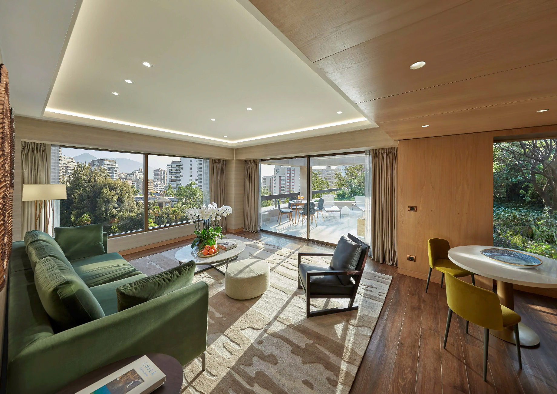 Mandarin Oriental, Santiago Hotel – Santiago, Chile – Executive Terrace Suite Living Area