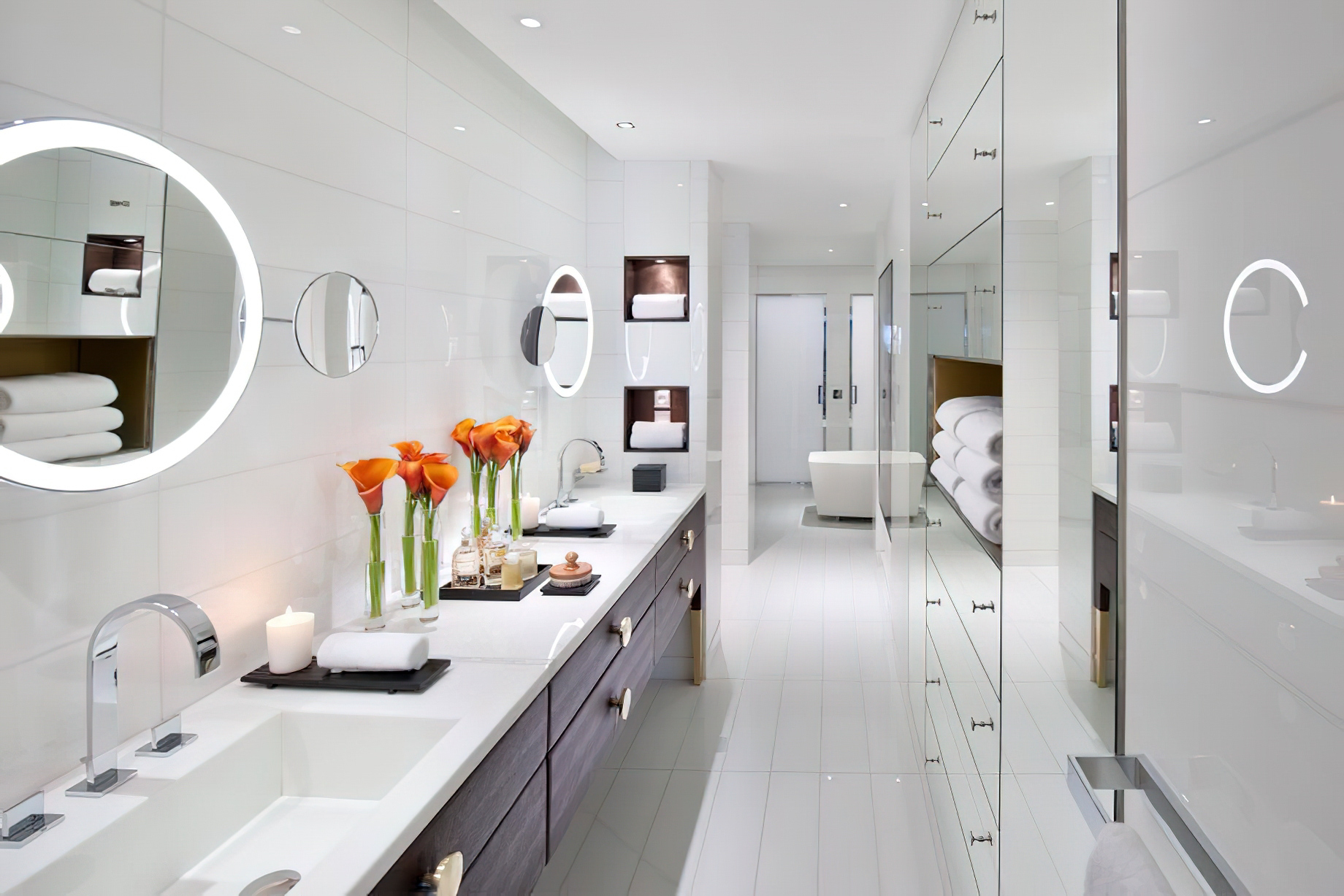 036 – Mandarin Oriental, Paris Hotel – Paris, France – Oriental Penthouse Suite Bathroom