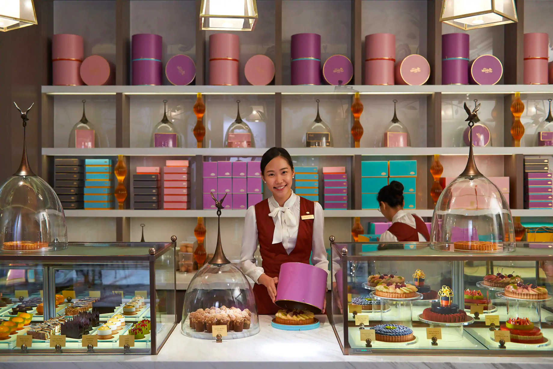 Mandarin Oriental, Taipei, Hotel - Taipei, Taiwan - The Mandarin Cake Shop