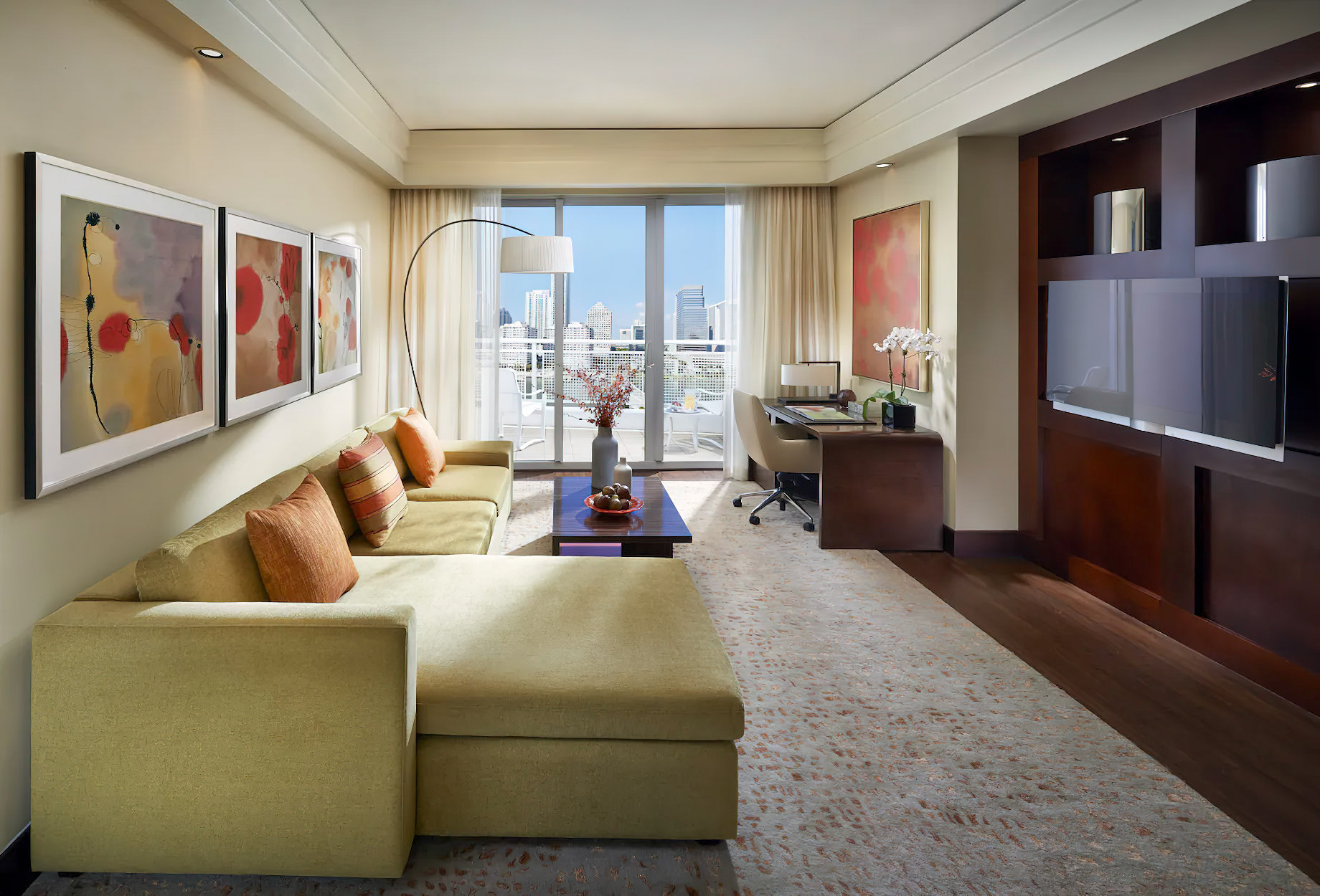 Mandarin Oriental, Miami Hotel – Miami, FL, USA – Skyline View Suite Living Room